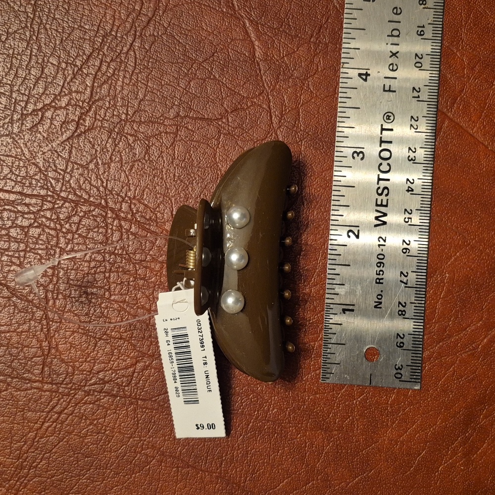 Simons Brown Hair Clip with Faux Pearls, New With Tags - Picture 3 of 5